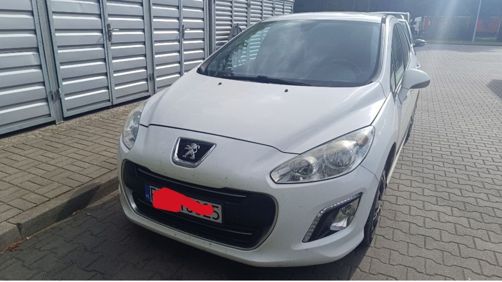 Розборка Peugeot 308 авторозборка шрот Пежо 308 хетчбек