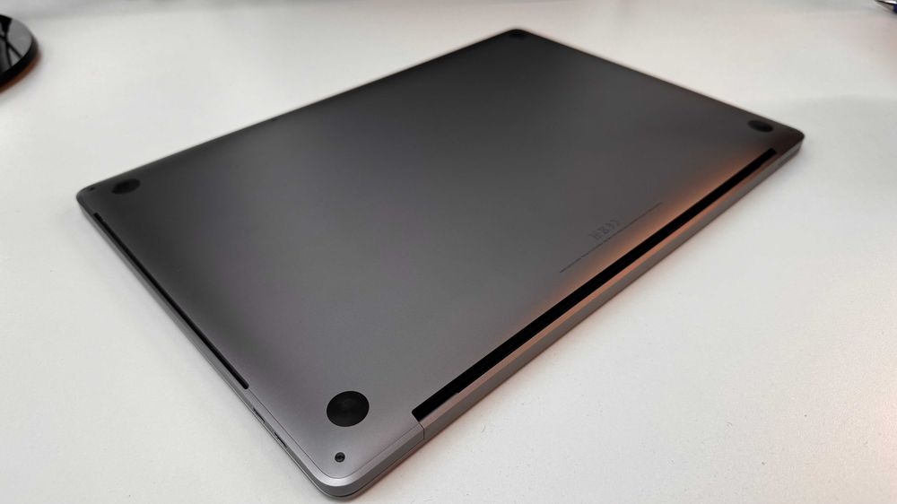 Apple MacBook Pro 16 2019