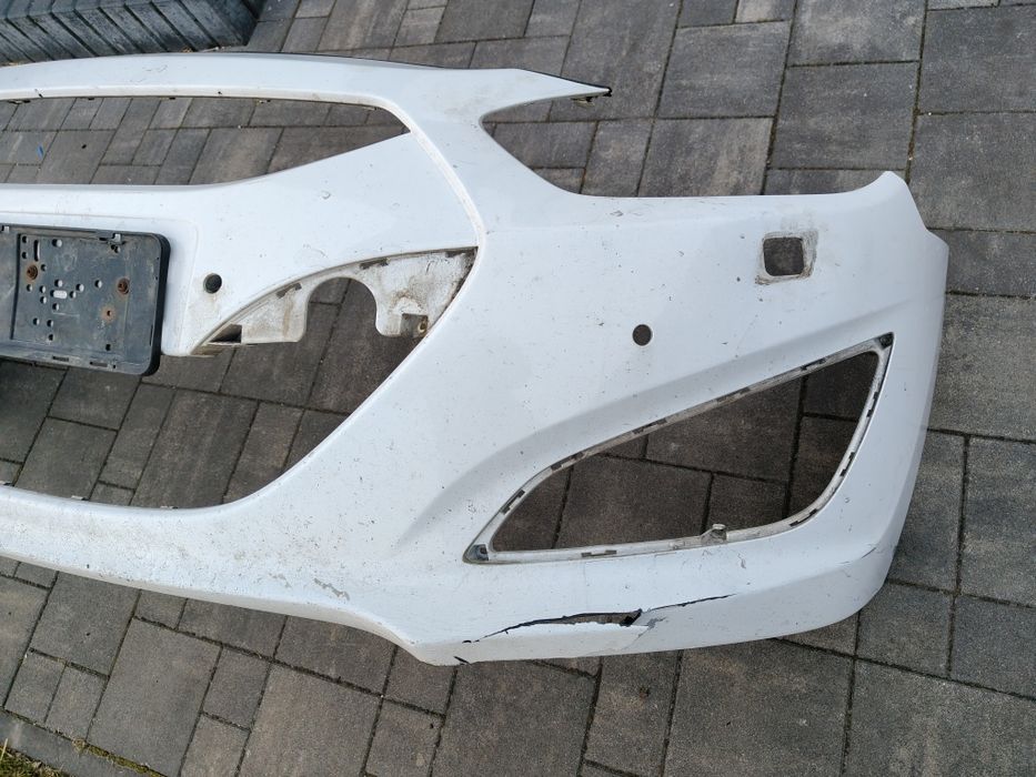 Zderzak przedni przód Hyundai i40 PDC Xenon NCW