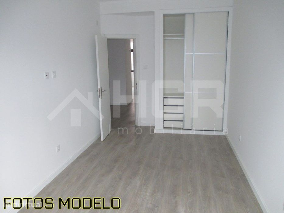 T1 Com Quintal | Totalmente Renovado De Raiz | Entrada A Estrear