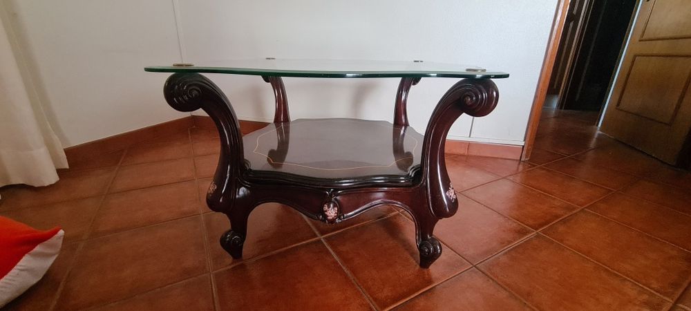 Mesa de cerejeira