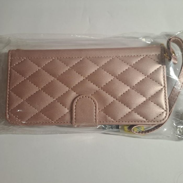 Etui na telefon złota róża