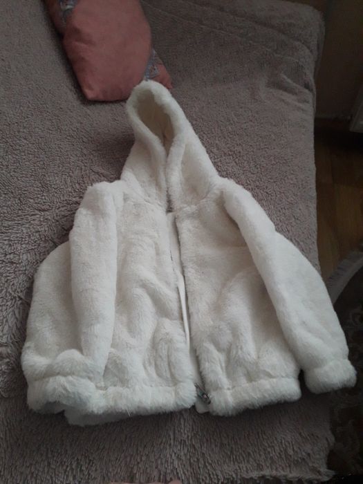 Куртка для дівчинки