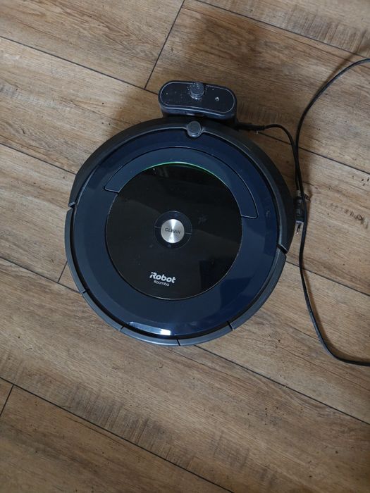 Robot odkurzacz Roomba 695
