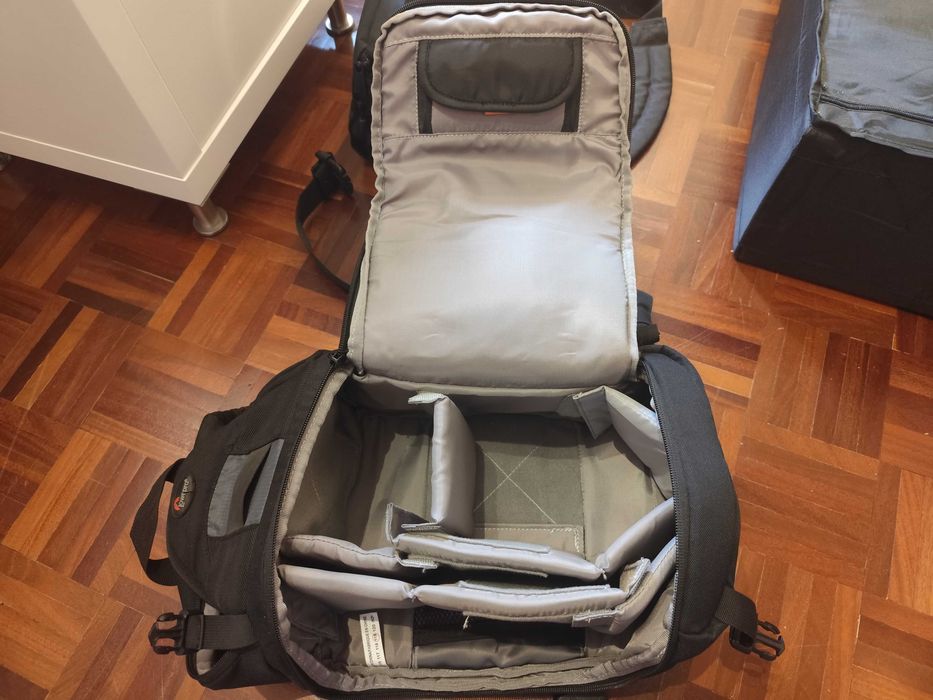 Mochila fotográfica profissional marca Lowepro