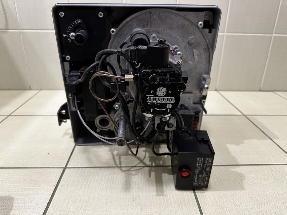 Рідкопаливний /дизельний пальник (дизельная горелка)Weishaupt 60-110KW