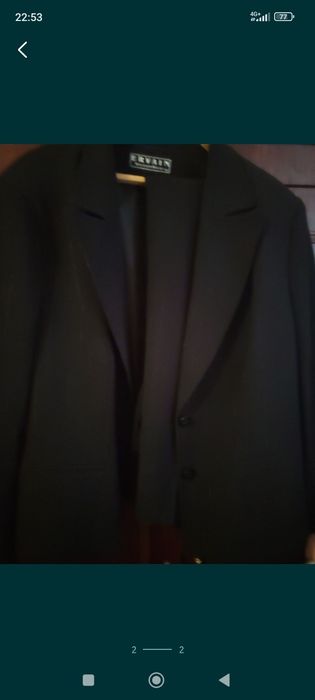Продам костюм брючный