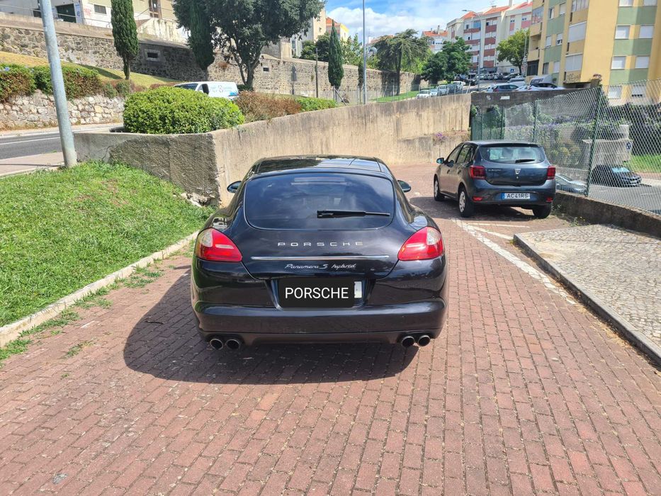 Porsche panamera S hybrid