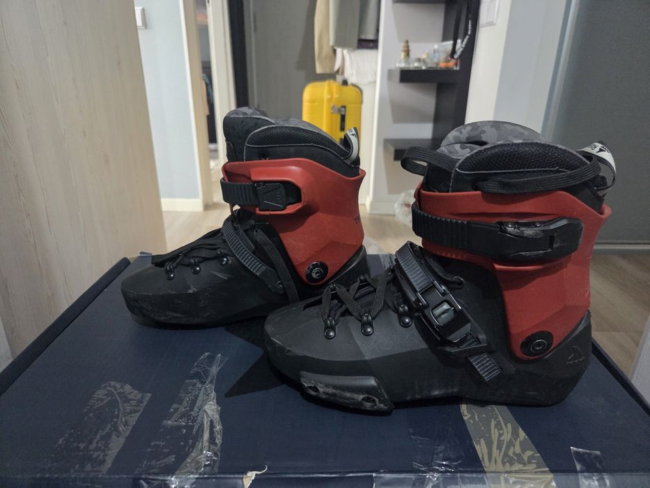Rollerblade Twister XT 3WD 39/40 250/255mm Boot only - shell i liner