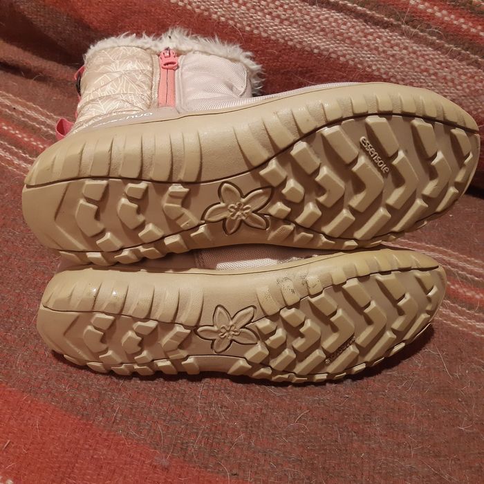 Dziewczęce kozaki Decathlkn Oxylane rozmiar 32 beżowye