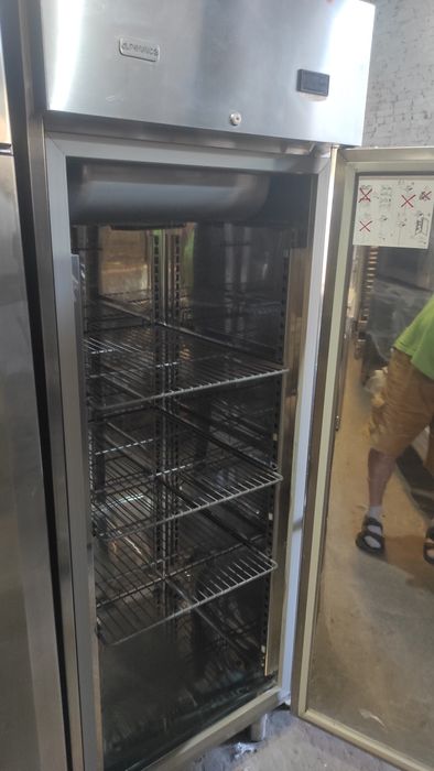 Холодильна професійна камера Alpeninos 600 літрів