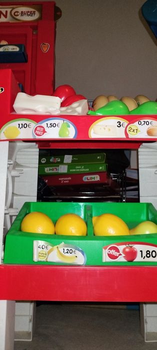 Brinquedos com pouco uso