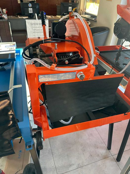 Piła przecinarka stołowa kątowa Norton Clipper CM 351 do kostki betonu