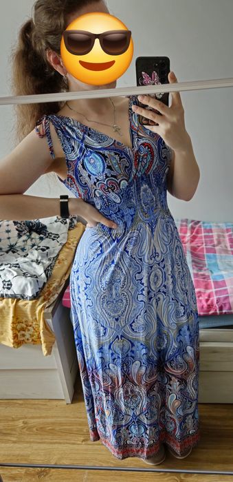 Długa letnia sukienka