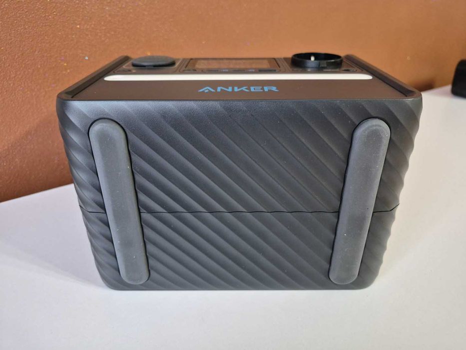 Зарядна станція Anker 522. Єм-ть 320Wh, поту-ть 300W. ГАРАНТІЯ 5 РОКІВ