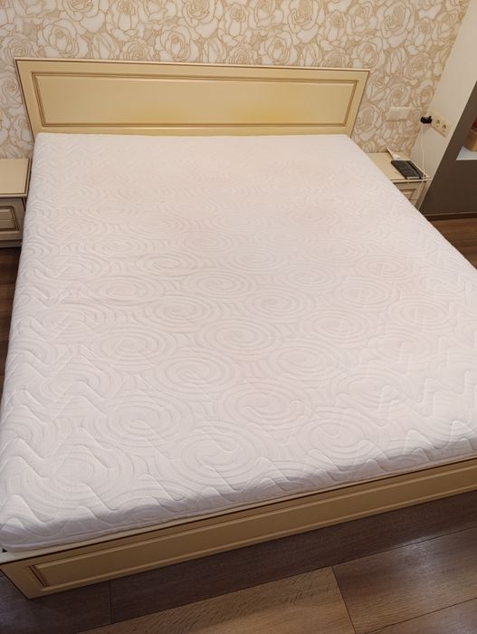 Без пружинний матрац 180х200 см