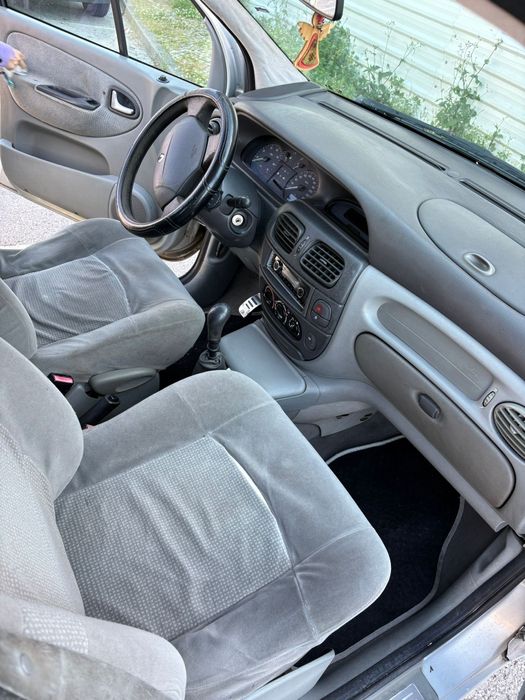 Renault scenic 1.6