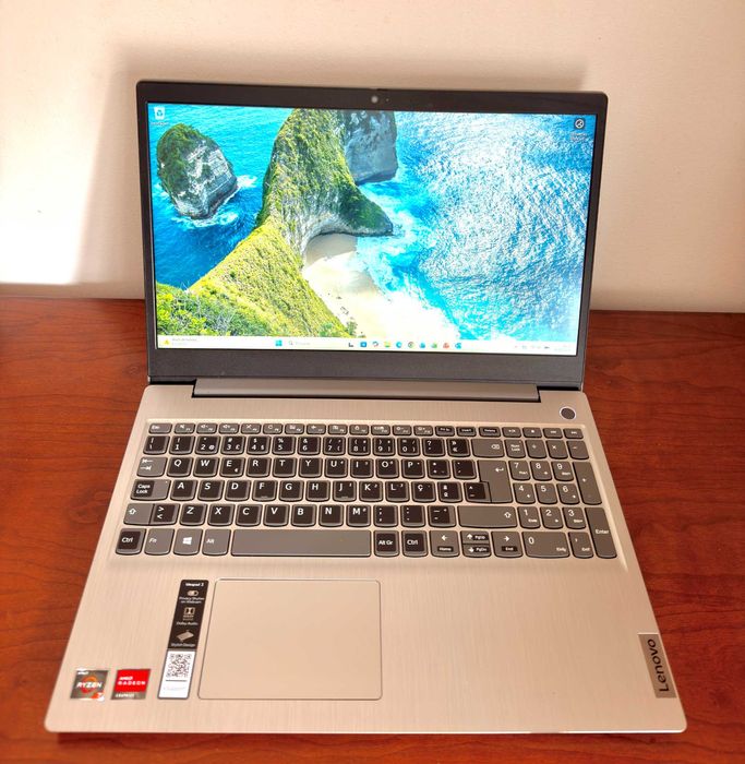 Lenovo IdeaPad 3-15ADA05|15.6"FullHD|Ryzen 7-3700u|12Gb Ram|Ssd 512Gb|
