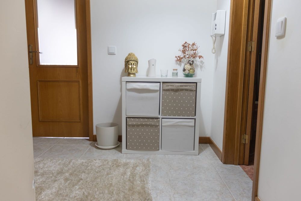 Apartamento t1+1 canedo