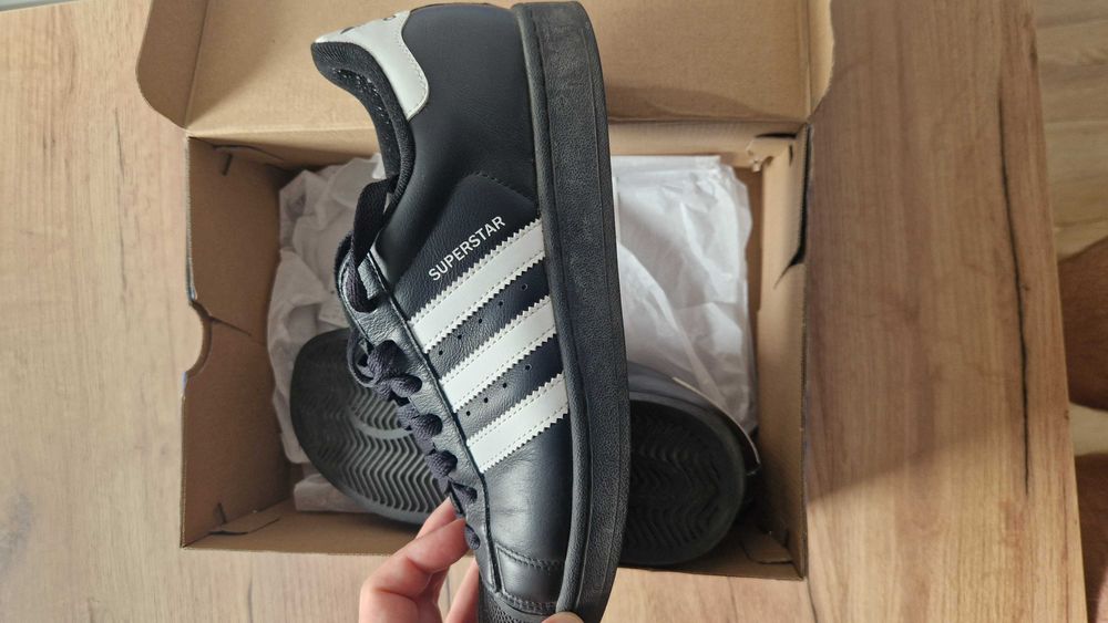 Adidas superstar 43 1/3 Męskie