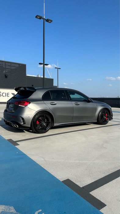 MERCEDES-AMG A45S | Wynajem aut sportowych, luksusowych i premium