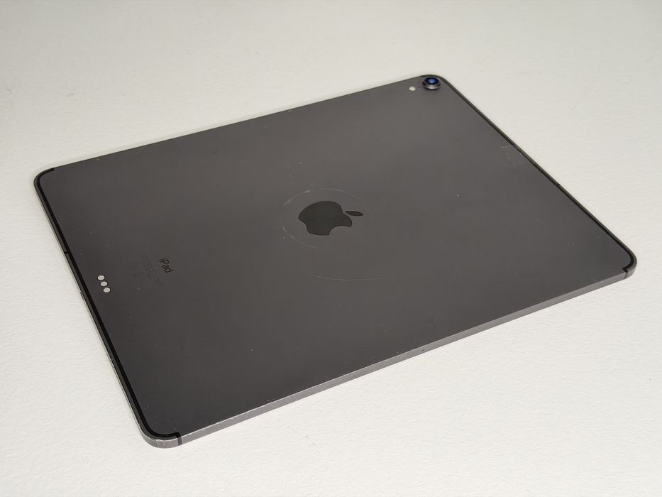 iPad Pro 12.9 3. gen. (A1895) - 256GB - pęknięty - faktura VAT 23%