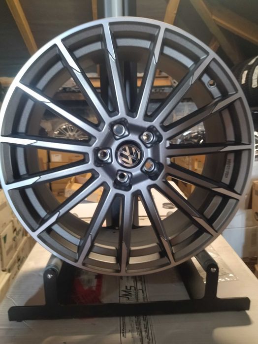 A867#Alufelgi Nowe 19" 5x112 Vw Passat (B6 B7 B8) Arteon Tiguan T-Roc.