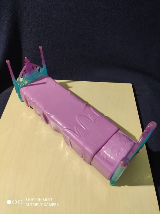 Ліжко Ельзи, Холодне Серце, Disney Frozen Hasbro.