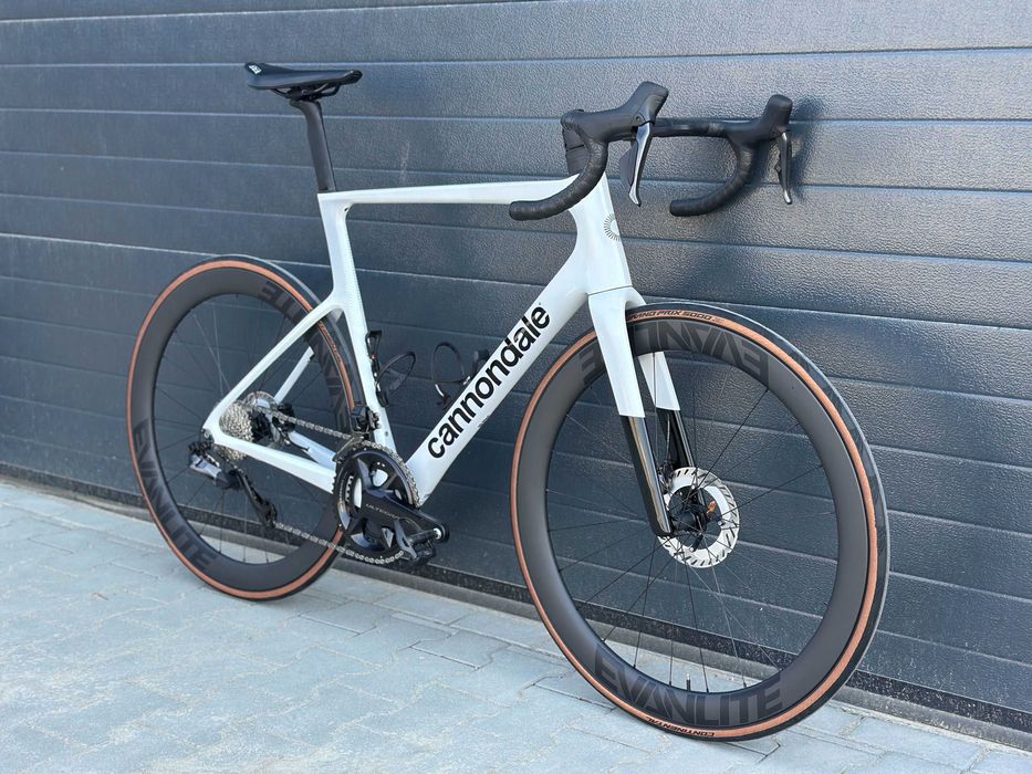 Rower szosowy Cannondale Super Six Carbon SLV 2025 BLACK WEEK