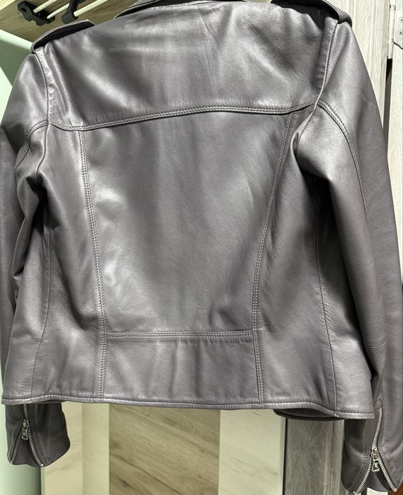 Шкіряна куртка косуха жіноча Мassimo Dutti