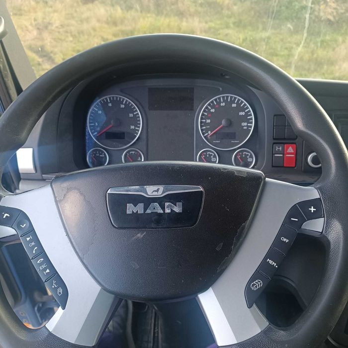 Комплектна кабіна MAN TGX 2015 року