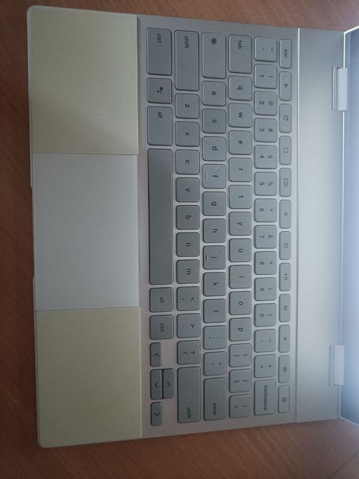 Продам Google pixelbook (7y57/8/128)