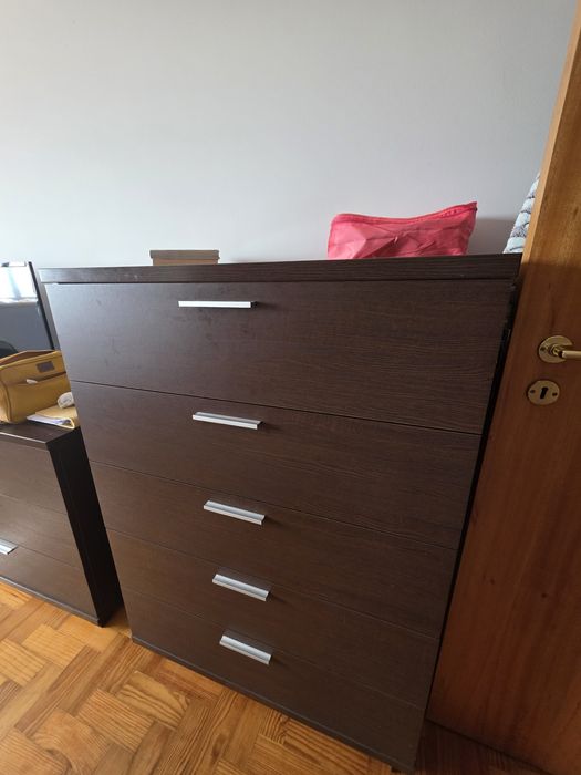 Cômoda 5 gavetas e criado mudo