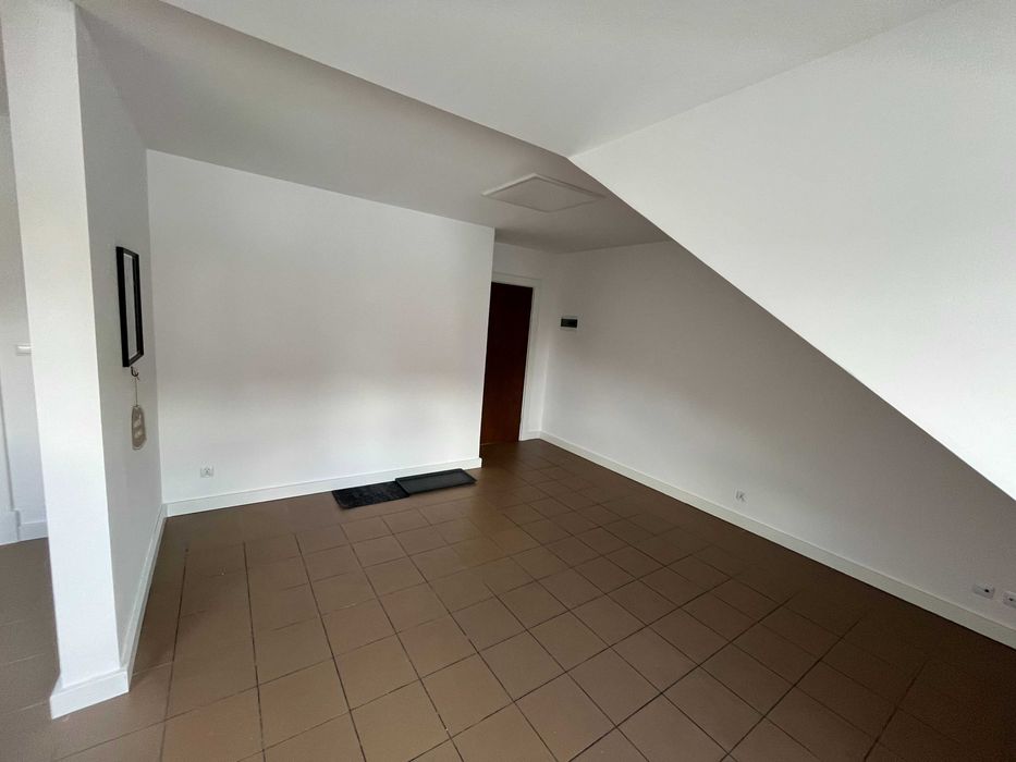 Kawalerka na wynajem - NISKA CENA!!!