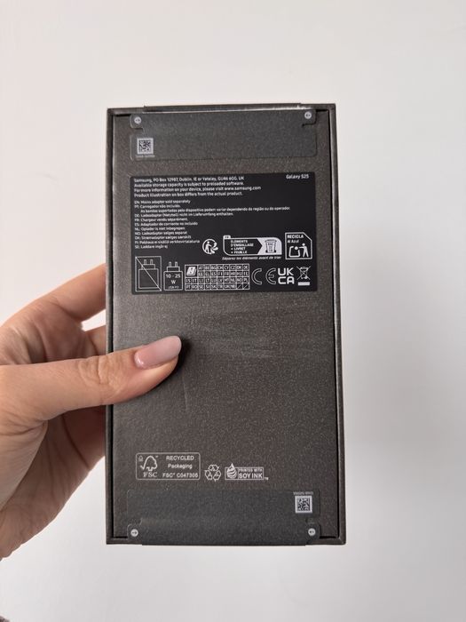Telefon Samsung Galaxy S25 12/256GB Silver Shadow TOMI-TECH