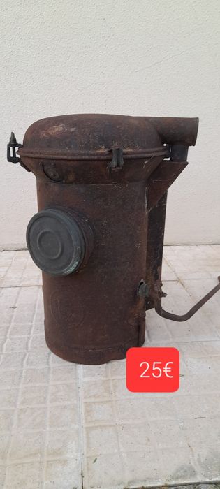 Vendo conforme o preço nas fotos ou em conjunto,  negociável.