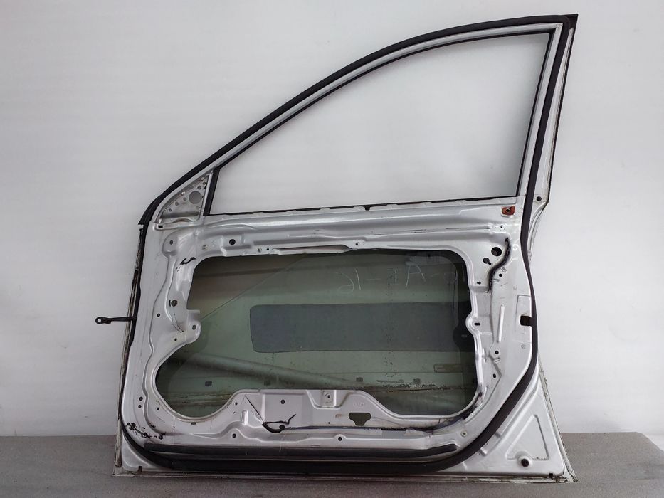 Porta frente direita KIA Cerato (LD)