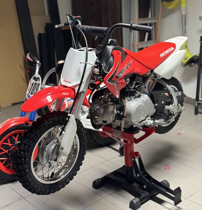 Honda CRF 50F como NOVA !