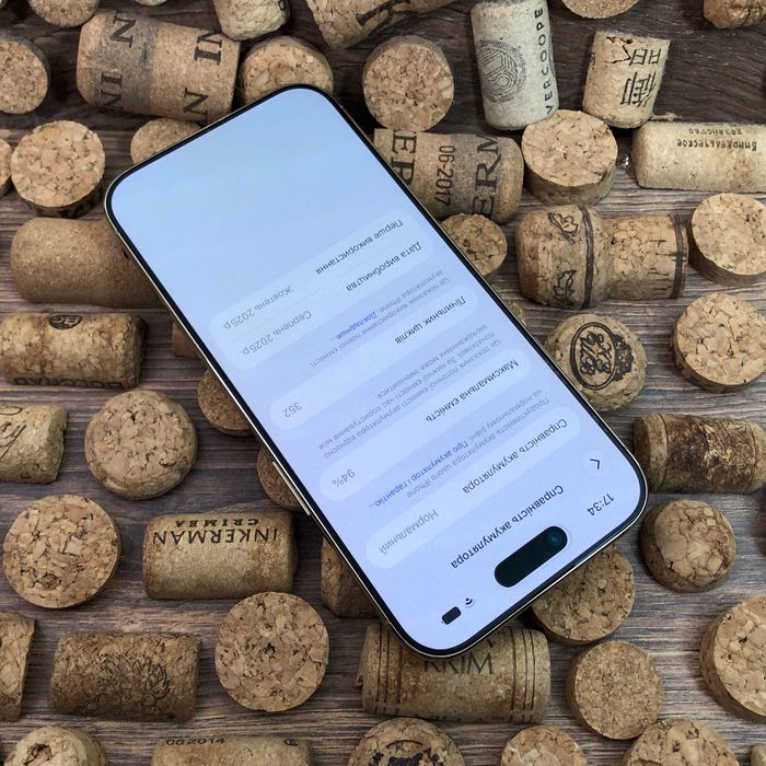 Apple iPhone Air 256Gb. Cloud White. Стан - ідеальний! батарея 94%