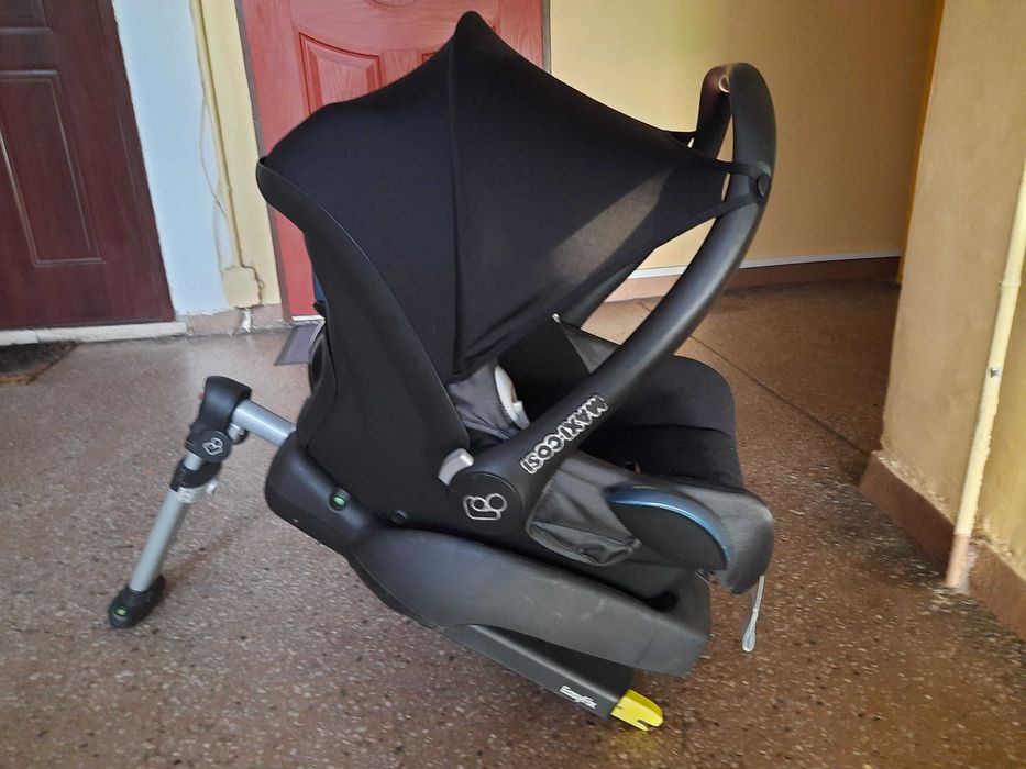 Fotelik Maxi Cosi z bazą