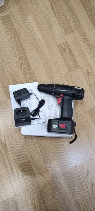 Продам шоруповёрт. Цена договорная.