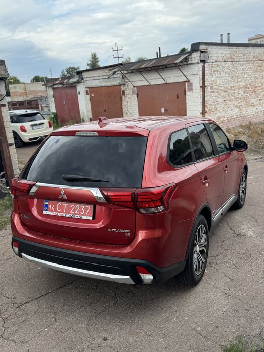 Продам Mitsubishi Oultander