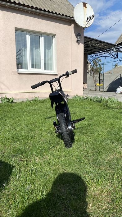 Мотоцикл Razor Dirt rocket MX125