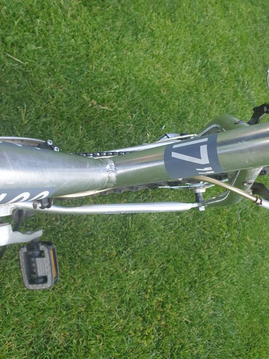Rower Kands aluminium srebrny