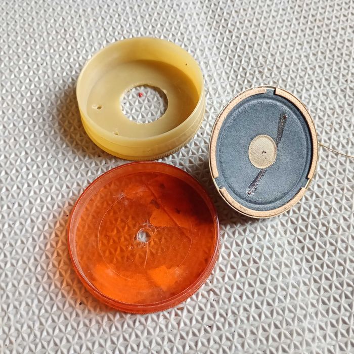 Mikrofon Tonsil ME 055, minigłosnik
