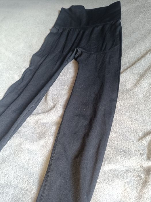 Legginsy z wysokim stanem czarne