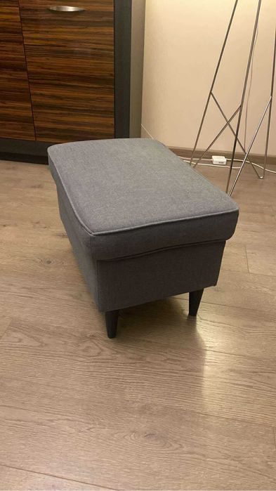 Puf IKEA, podnóżek STRANDMON