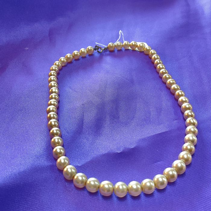 Cola pérolas peça vintage 40 cm