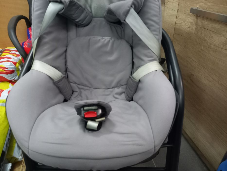 Fotelik maxi-cosi pearl baza familyfix