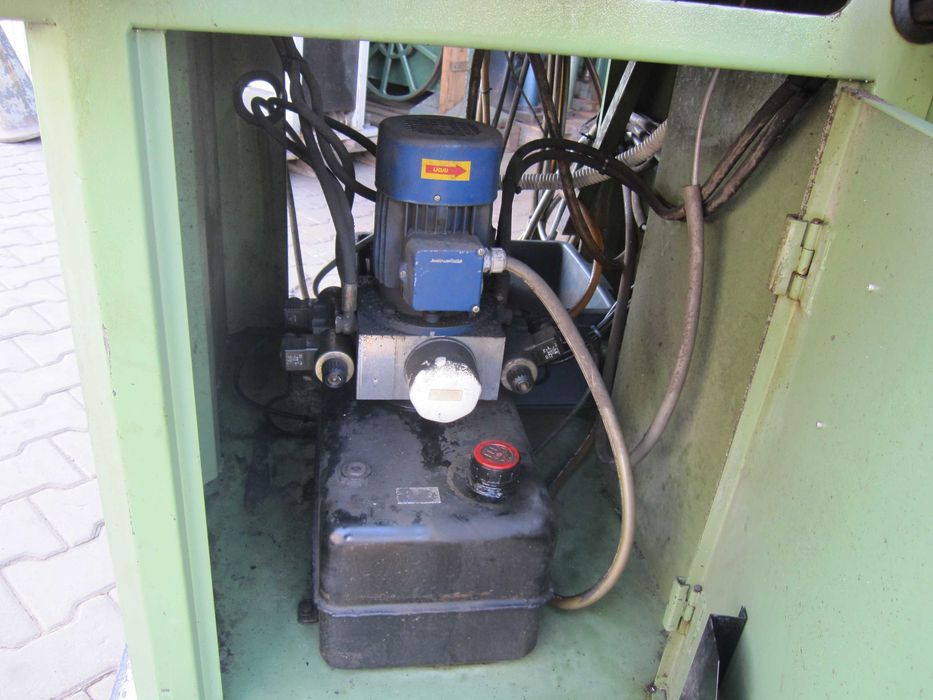 Piła taśmowa do metalu przecinarka FMB 300 HYDRAULICZNA